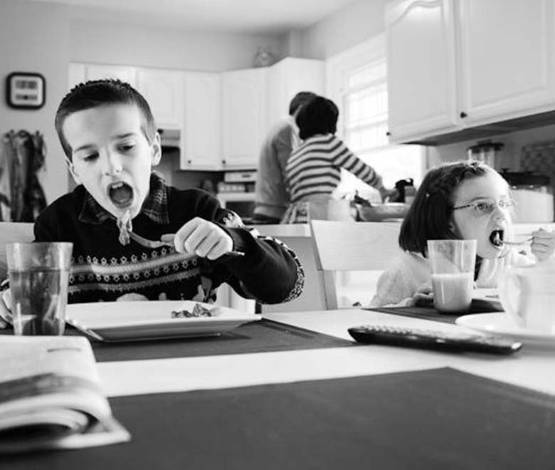 The Family Meal in the Modern World