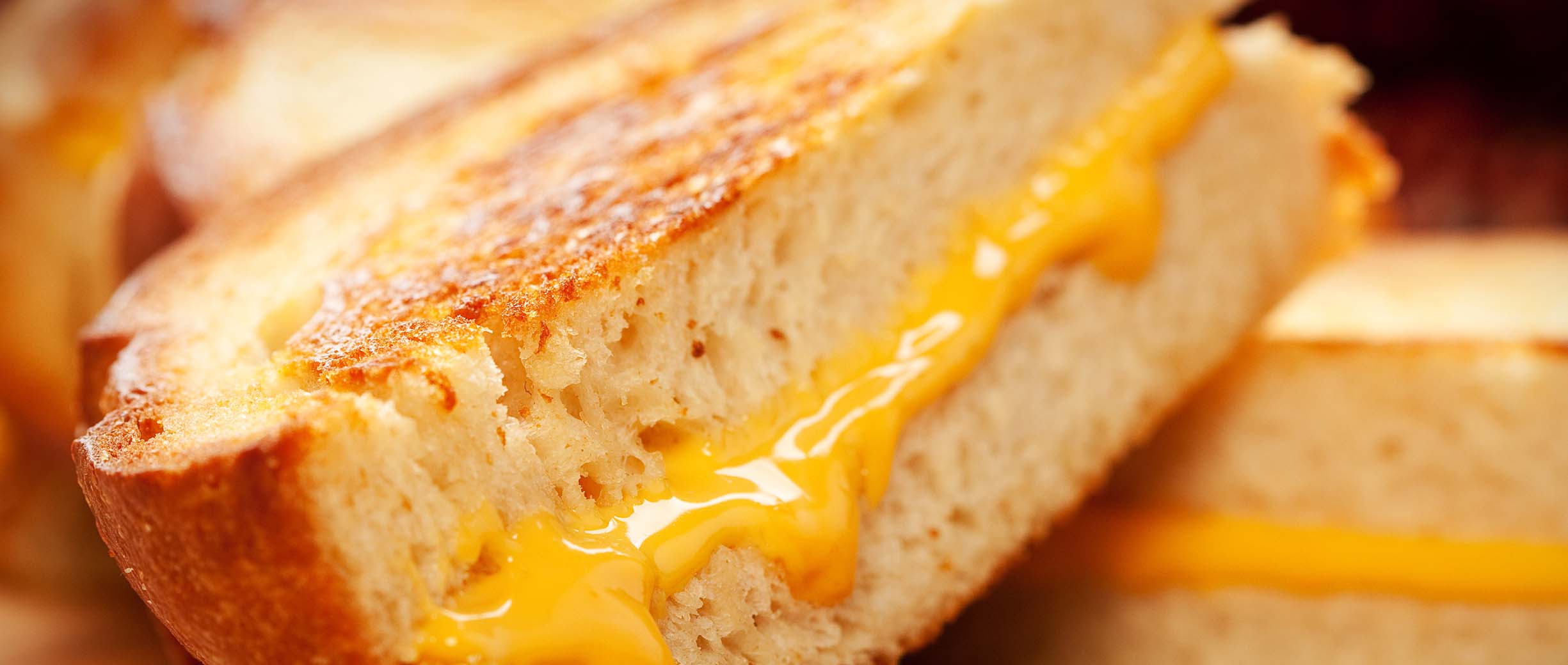 5 Tricks to Make the Creamiest, Crunchiest Grilled Cheese in Town